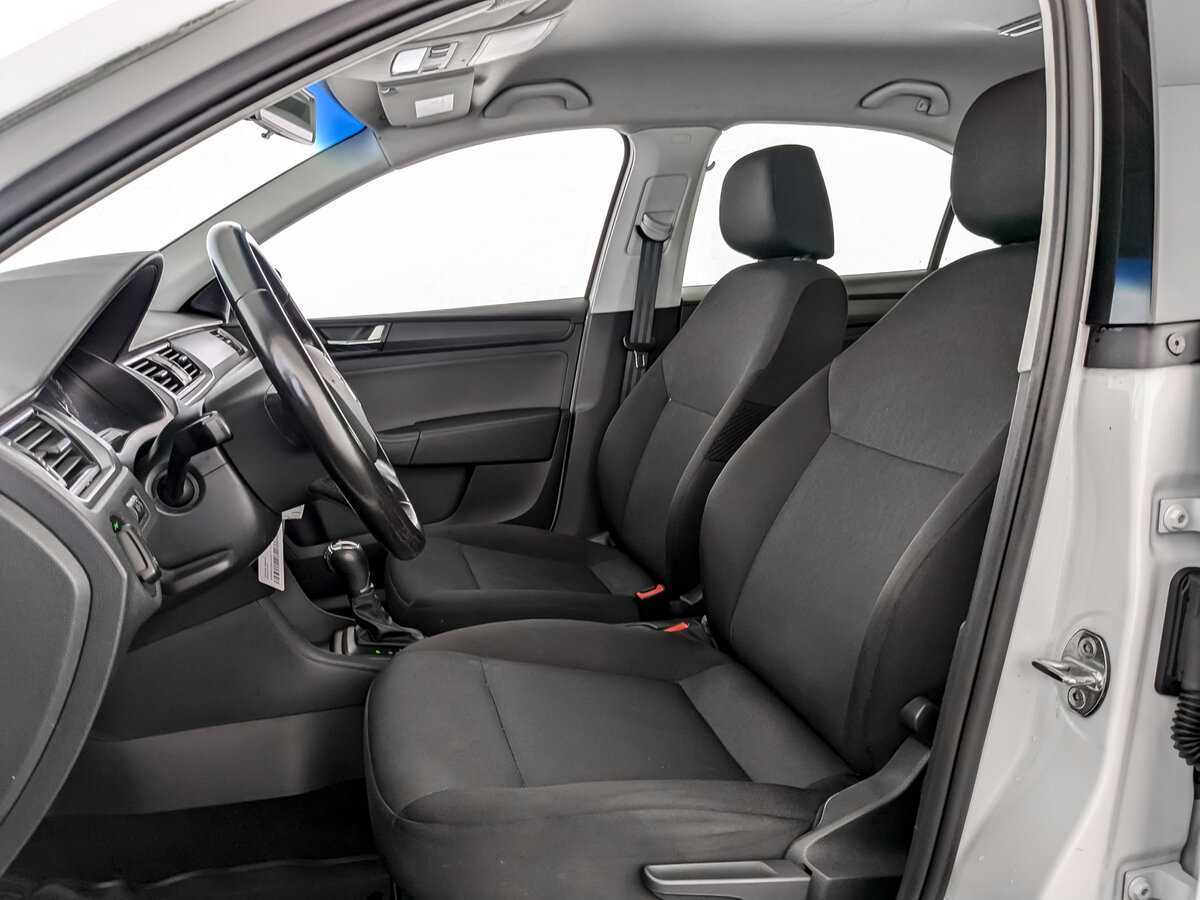 Купить Skoda Rapid, 2019, 91 326 км.. Фото: #15