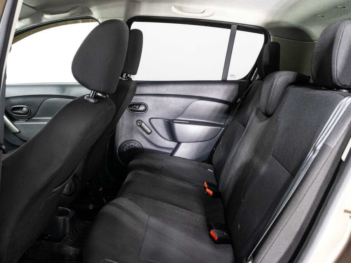 Купить Renault Sandero, 2019, 111 192 км.. Фото: #9
