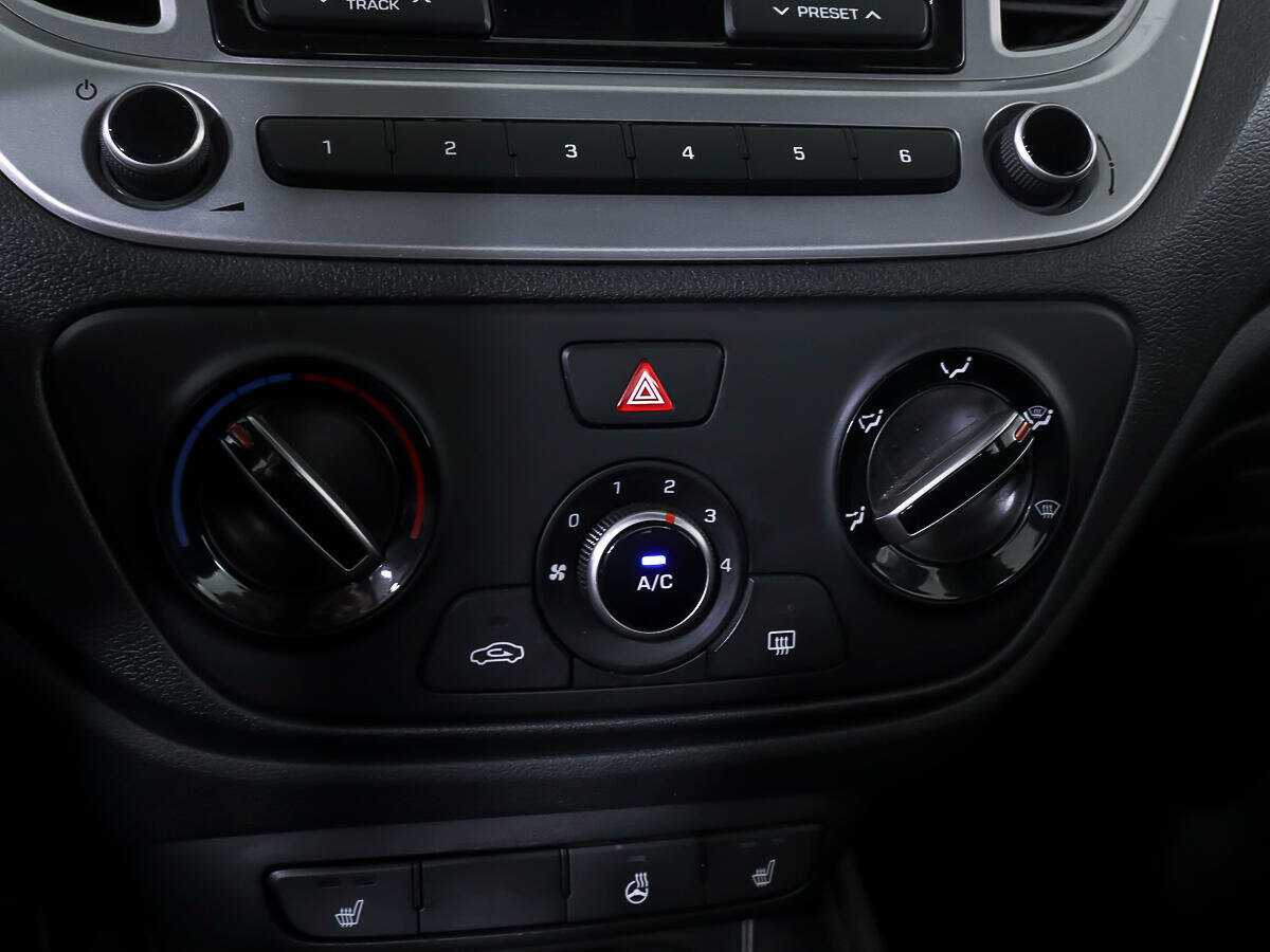 Купить Hyundai Solaris, 2019, 79 749 км.. Фото: #14