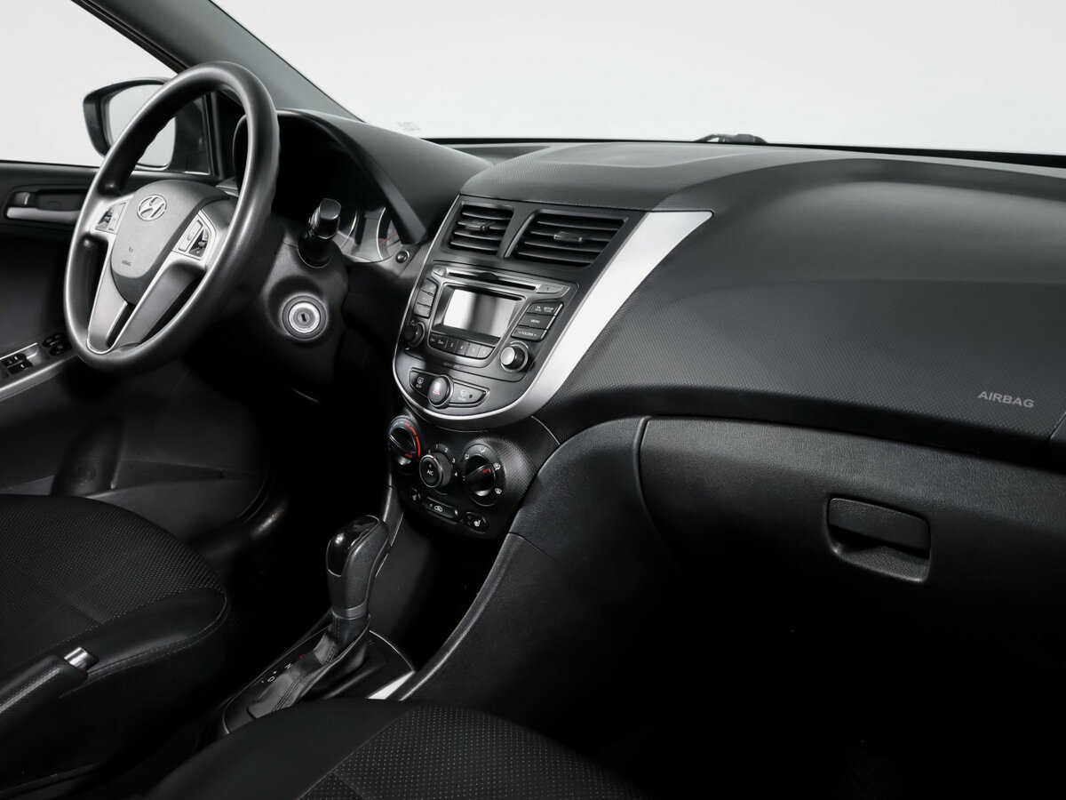 Купить Hyundai Solaris, 2014, 183 265 км.. Фото: #6