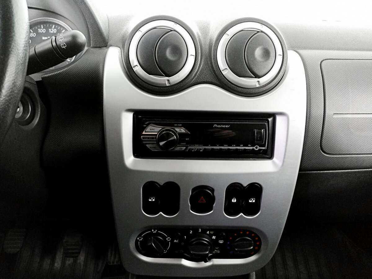 Купить Renault Sandero, 2013, 128 002 км.. Фото: #10