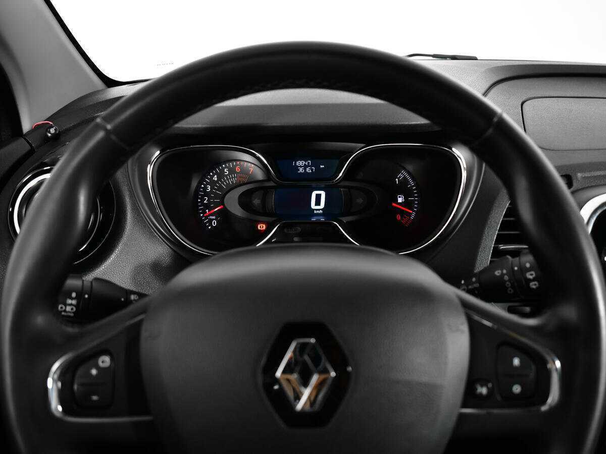 Купить Renault Kaptur, 2017, 118 846 км.. Фото: #10