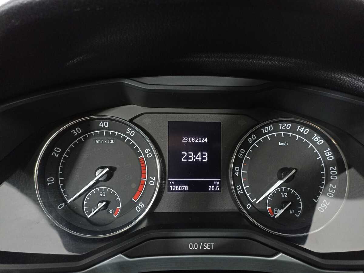 Купить Skoda Superb, 2018, 126 053 км.. Фото: #10