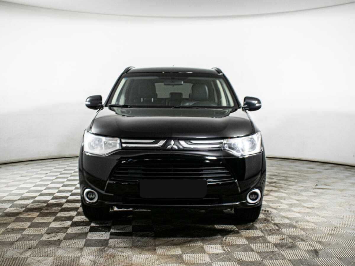 Купить Mitsubishi Outlander, 2013, 180 713 км.. Фото: #1