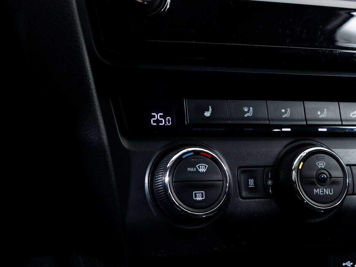 Купить Skoda Octavia, 2016, 185 938 км.. Фото: #15