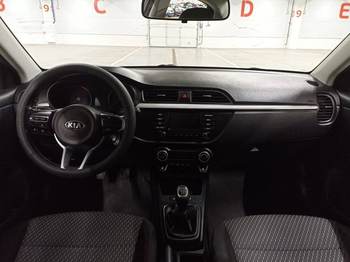 Купить Kia Rio, 2018, 146 477 км.. Фото: #13