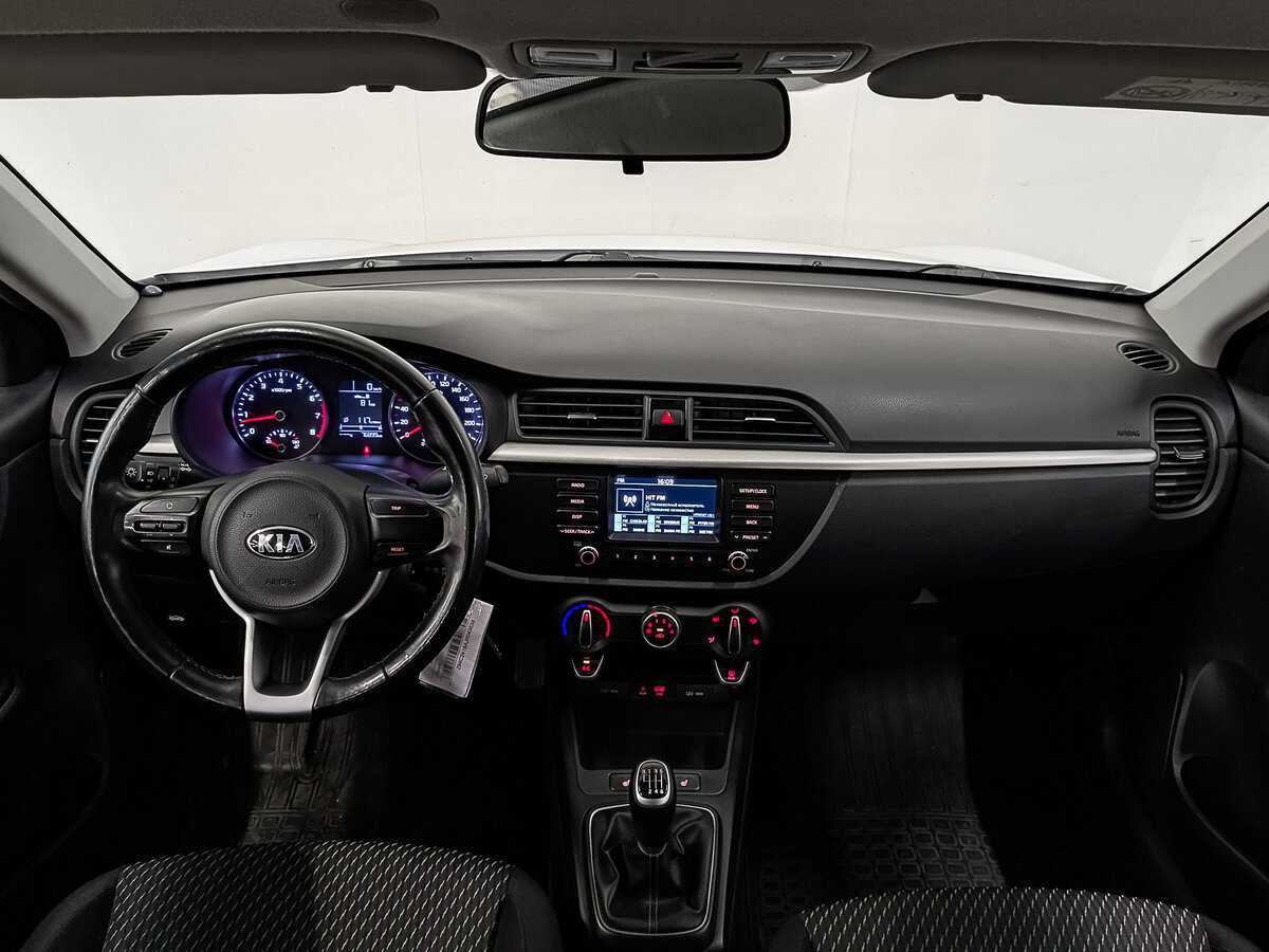 Купить Kia Rio, 2017, 76 699 км.. Фото: #13