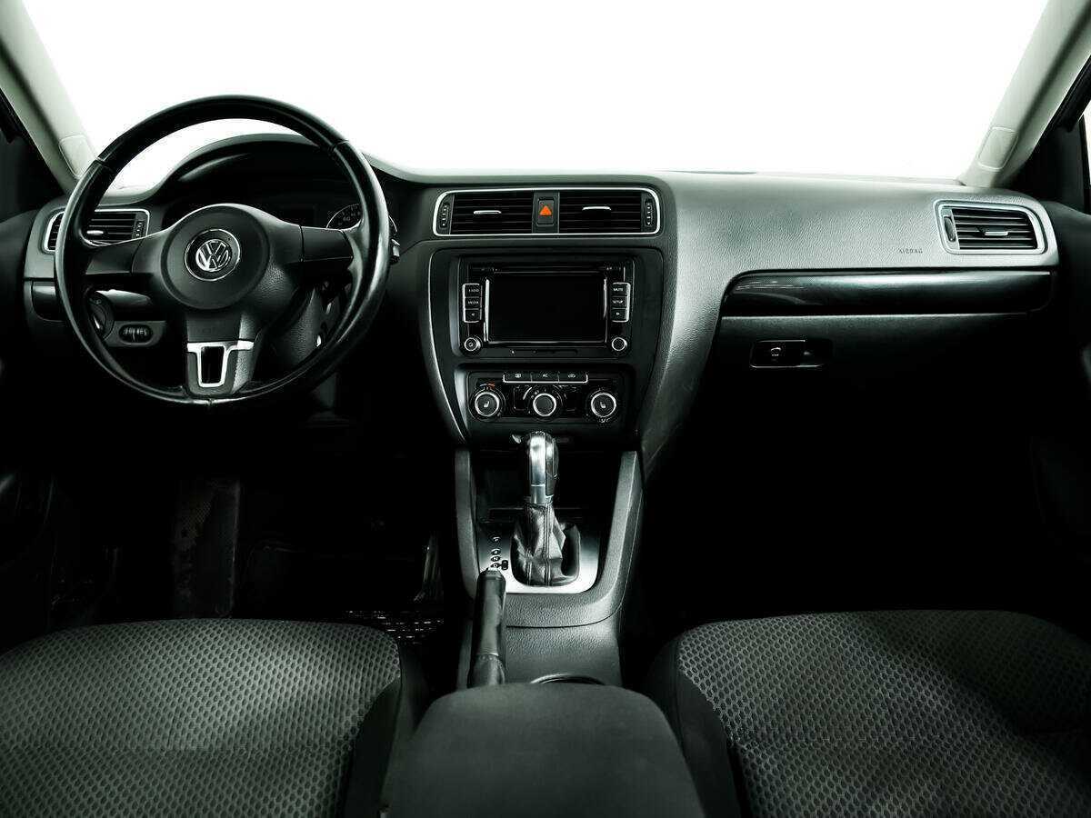 Купить Volkswagen Jetta, 2012, 159 700 км.. Фото: #10
