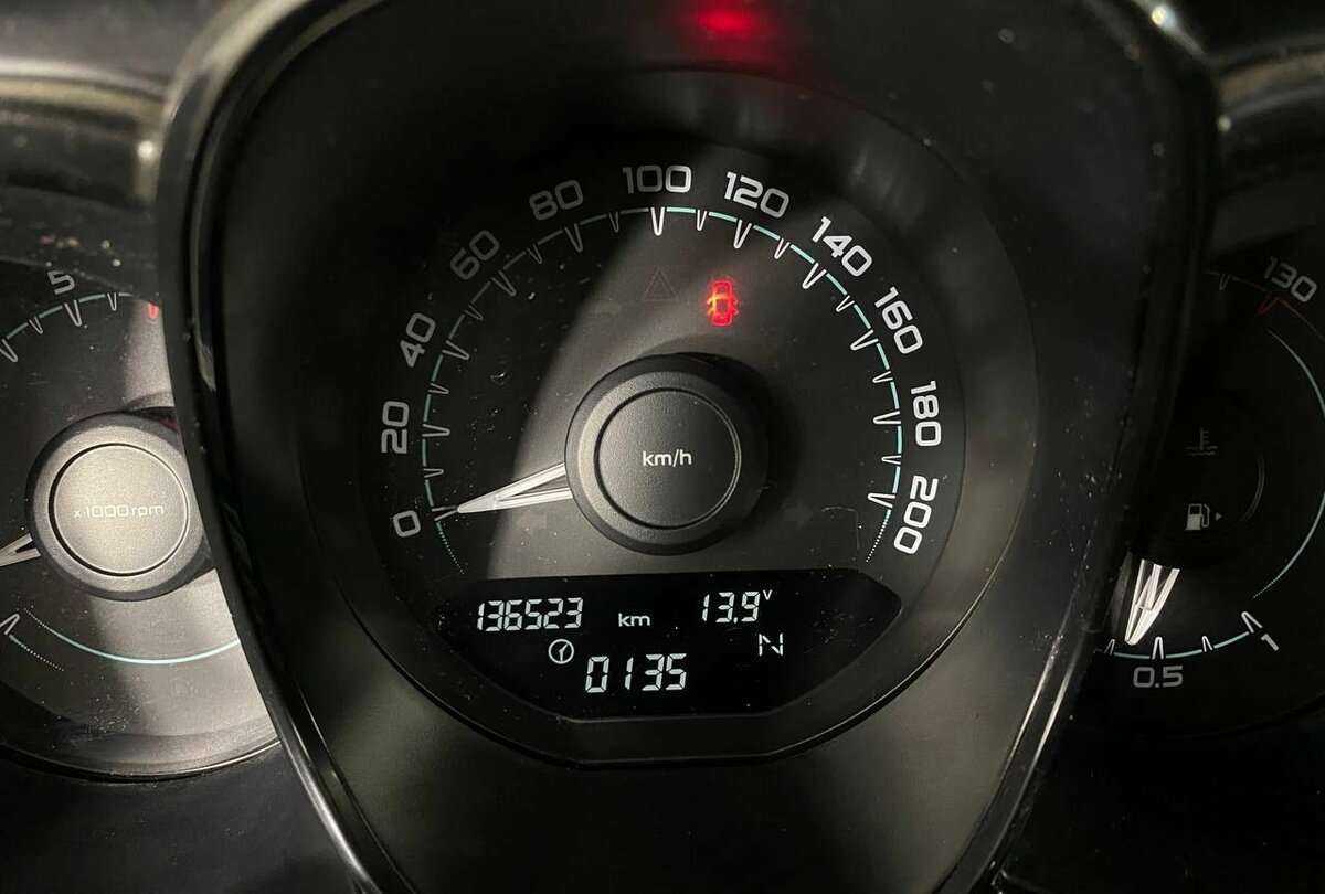 Купить Lada (ВАЗ) Vesta, 2017, 136 001 км.. Фото: #9