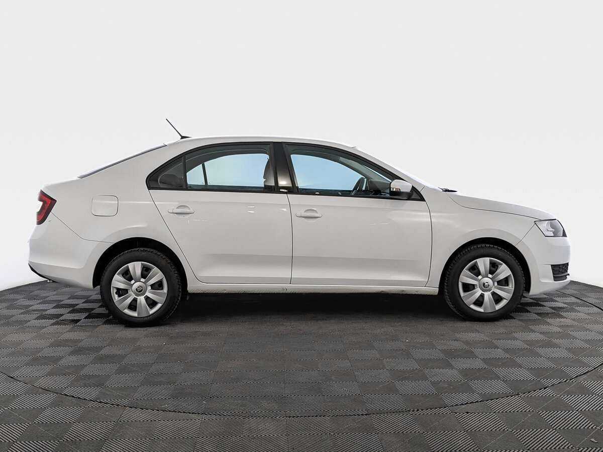 Купить Skoda Rapid, 2018, 119 557 км.. Фото: #3