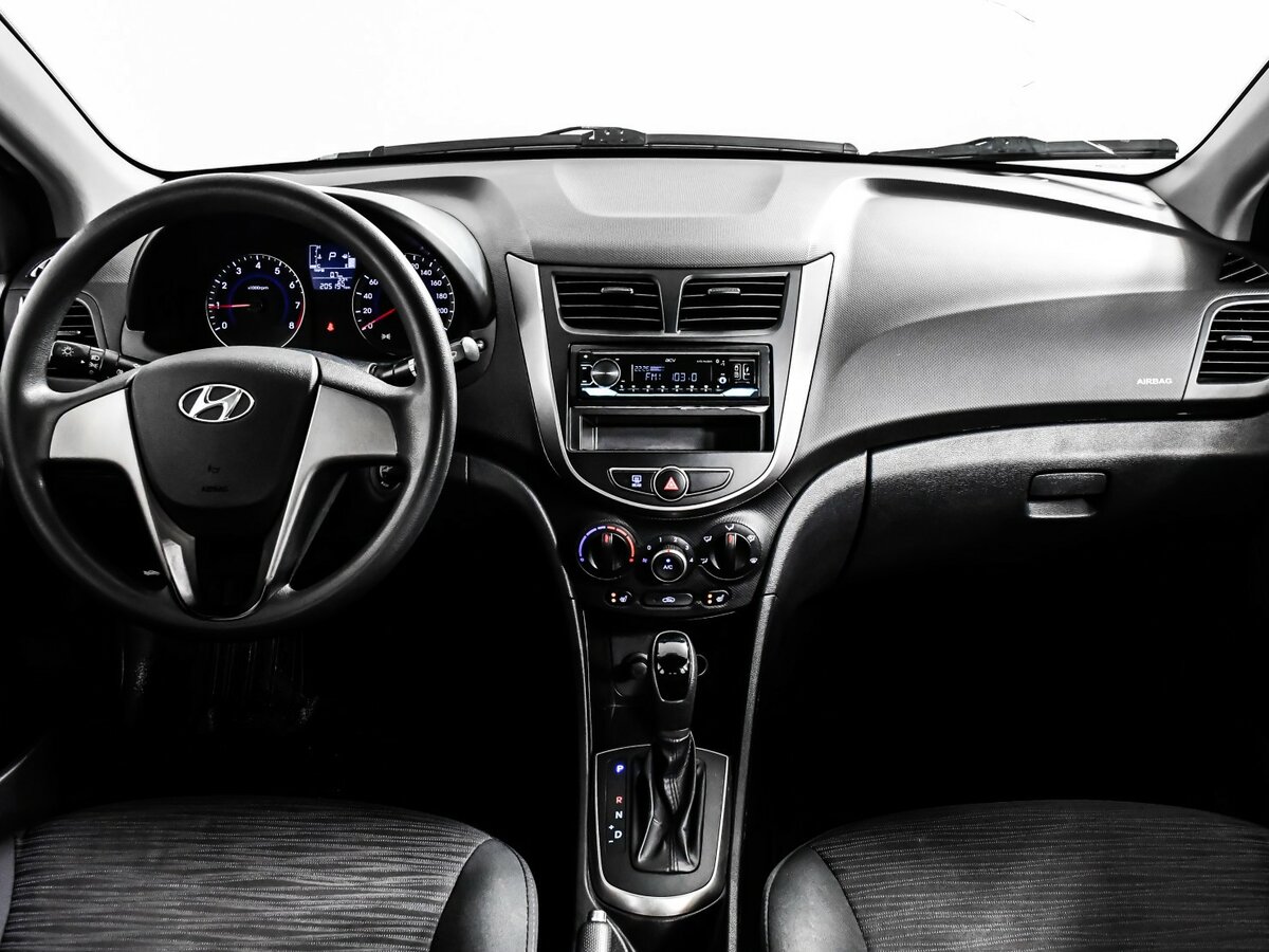 Купить Hyundai Solaris, 2016, 205 193 км.. Фото: #9