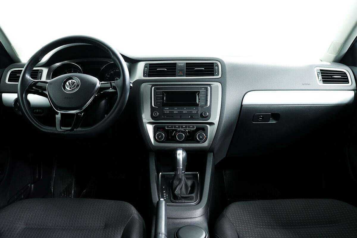 Купить Volkswagen Jetta, 2018, 29 985 км.. Фото: #10