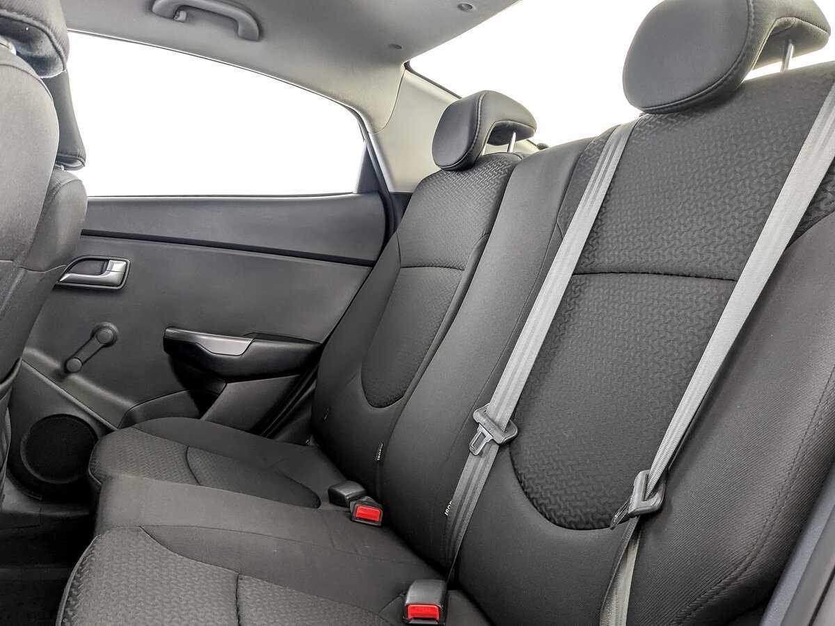 Купить Kia Rio, 2016, 111 223 км.. Фото: #9