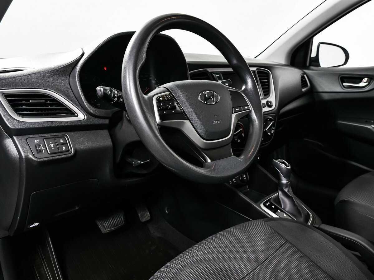 Купить Hyundai Solaris, 2018, 134 081 км.. Фото: #12