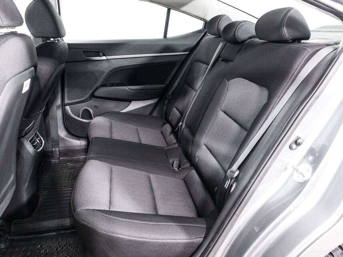 Купить Hyundai Elantra, 2018, 184 612 км.. Фото: #9