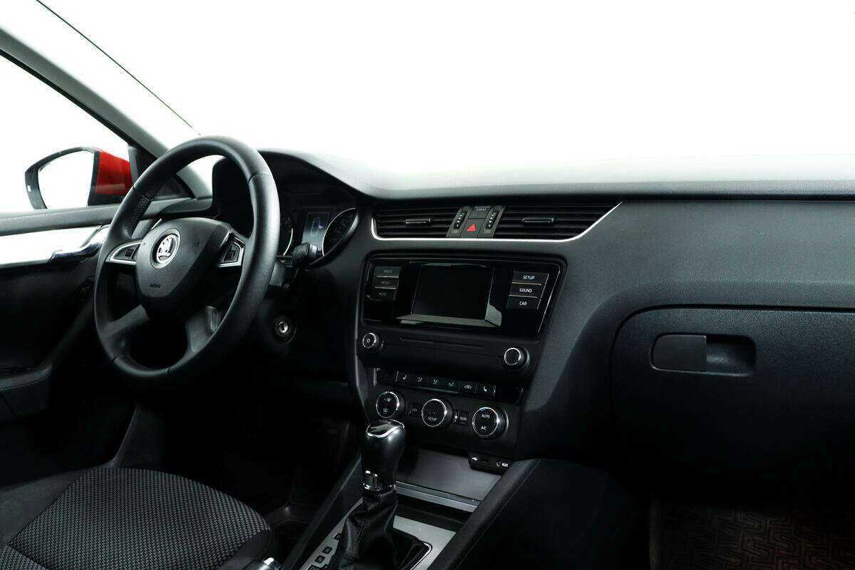 Купить Skoda Octavia, 2015, 183 092 км.. Фото: #7