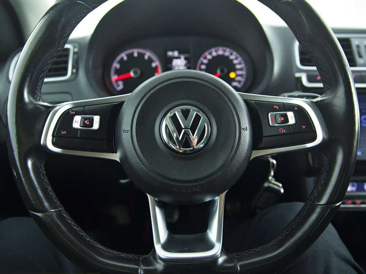 Купить Volkswagen Polo, 2018, 112 000 км.. Фото: #8