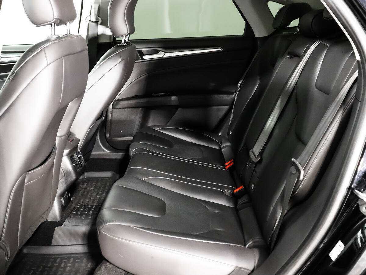 Купить Ford Mondeo, 2017, 108 488 км.. Фото: #9