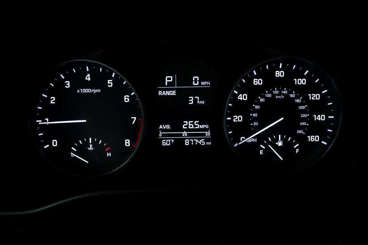 Купить Hyundai Elantra, 2016, 141 140 км.. Фото: #9