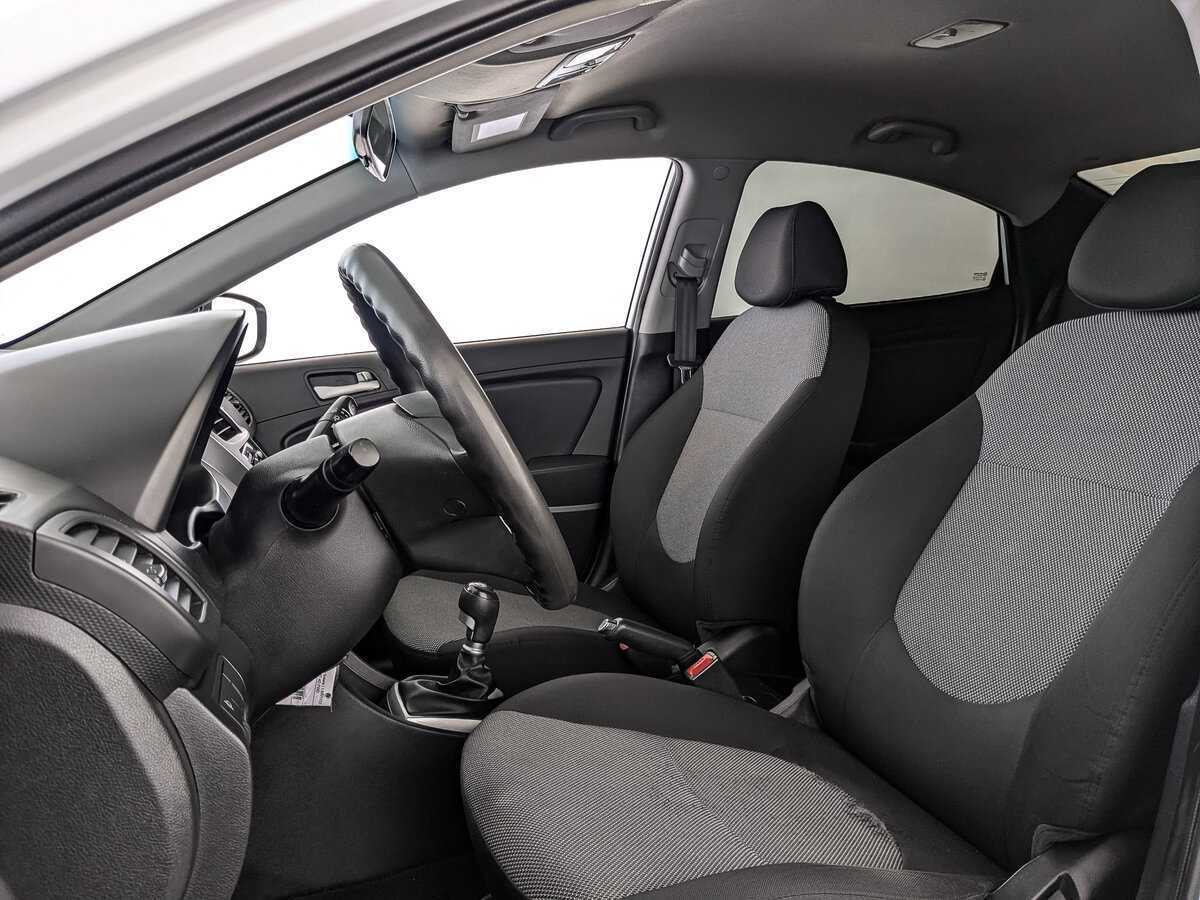 Купить Hyundai Solaris, 2014, 136 288 км.. Фото: #15