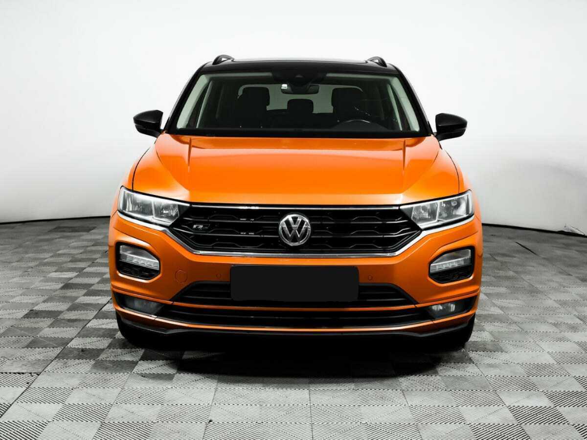 Купить Volkswagen T-Roc, 2018, 94 096 км.. Фото: #1