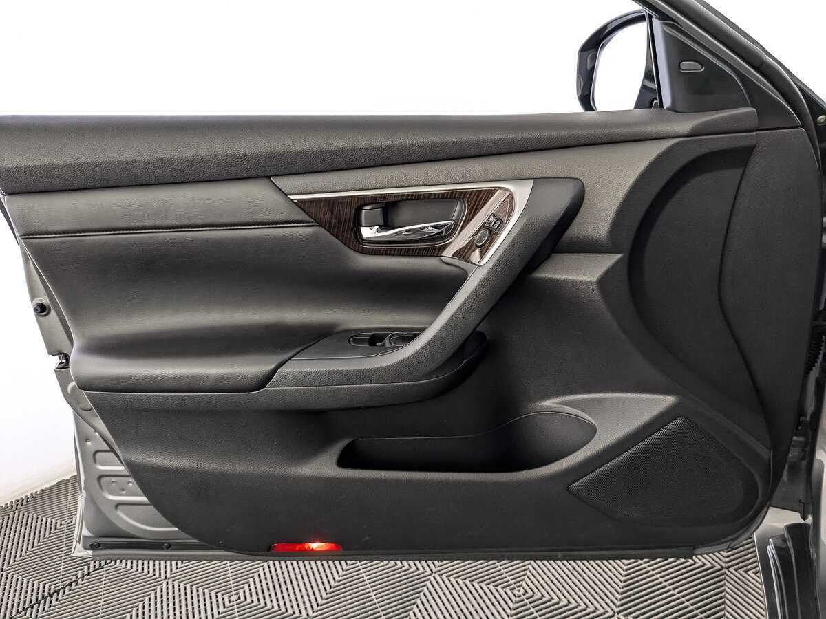 Купить Nissan Teana, 2014, 180 429 км.. Фото: #17