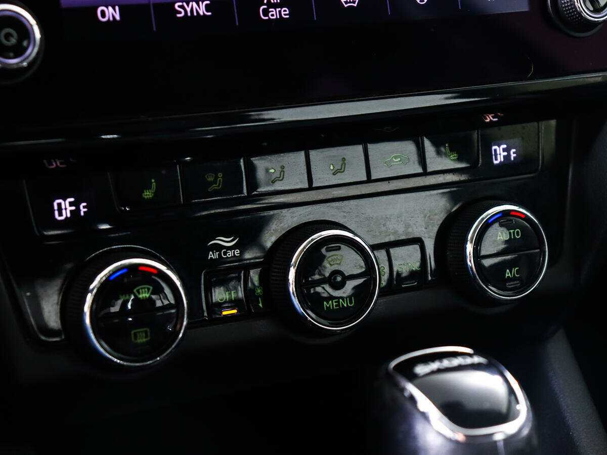 Купить Skoda Octavia, 2019, 249 529 км.. Фото: #16