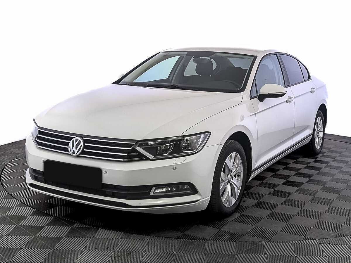 Купить Volkswagen Passat, 2017, 120 532 км.. Фото: #0