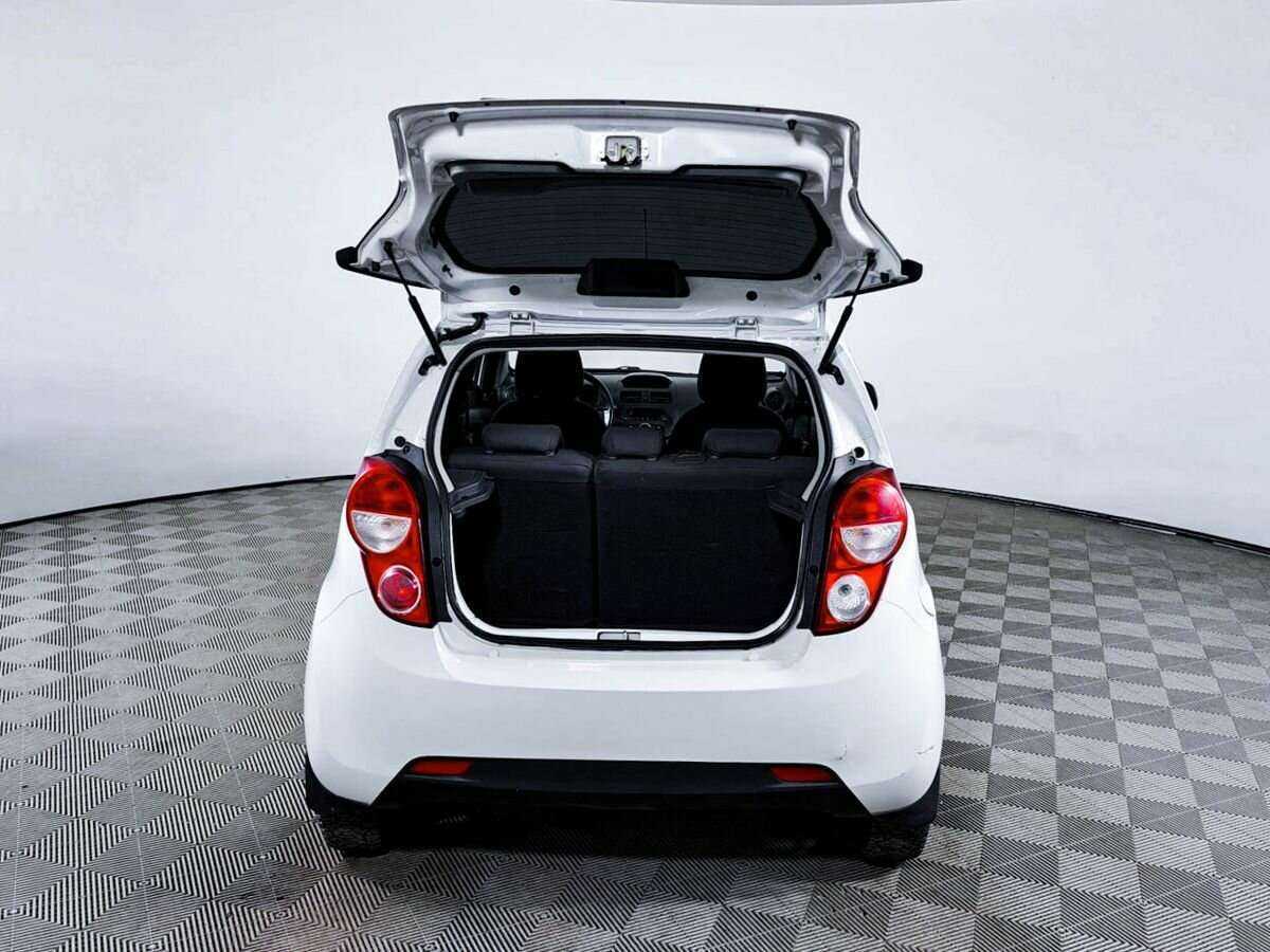 Купить Chevrolet Spark, 2013, 90 387 км.. Фото: #9