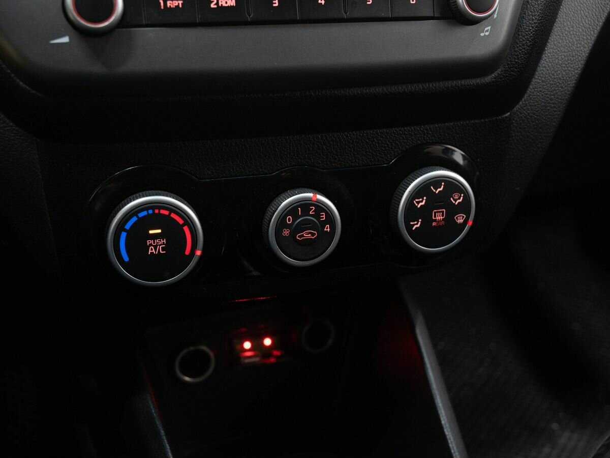 Купить Kia Rio, 2015, 197 000 км.. Фото: #19