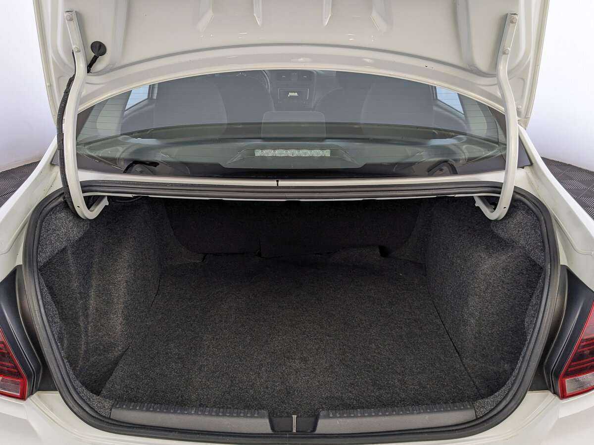 Купить Volkswagen Polo, 2018, 104 329 км.. Фото: #9