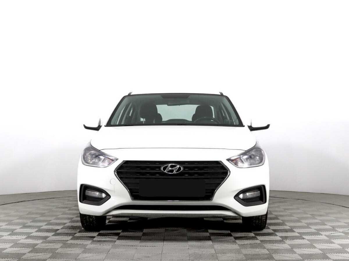 Купить Hyundai Solaris, 2018, 124 111 км.. Фото: #1