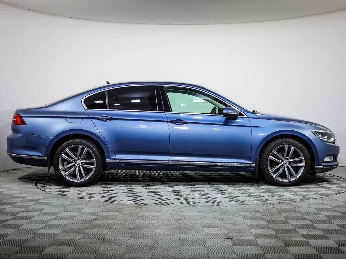 Купить Volkswagen Passat, 2017, 114 888 км.. Фото: #2