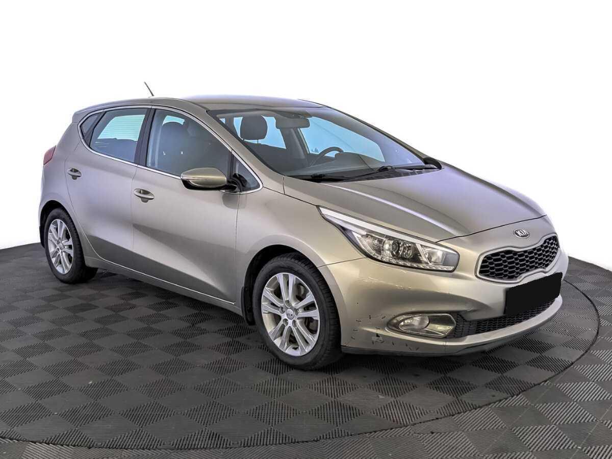Купить Kia Ceed, 2014, 173 341 км.. Фото: #2