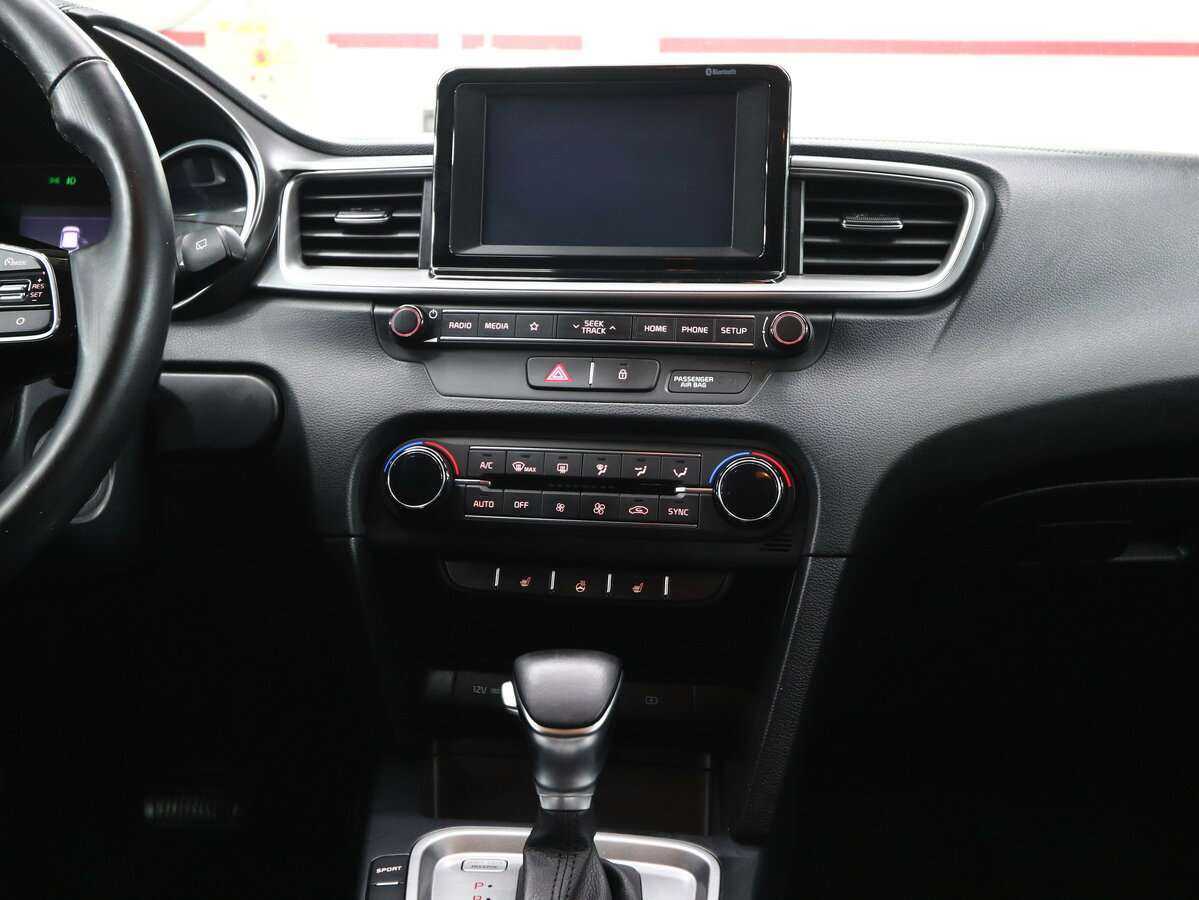 Купить Kia Ceed, 2018, 93 000 км.. Фото: #18