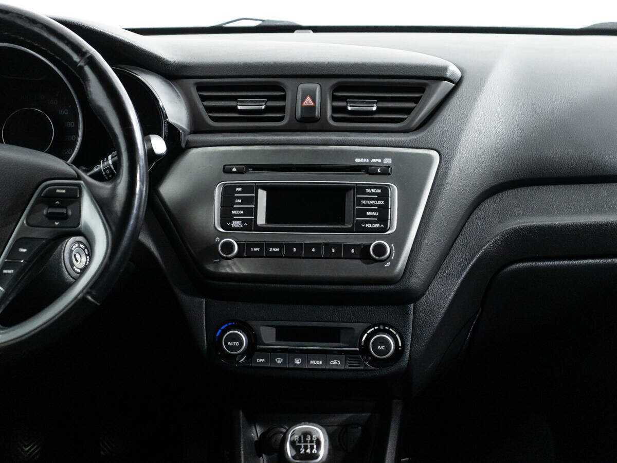 Купить Kia Rio, 2017, 121 753 км.. Фото: #13