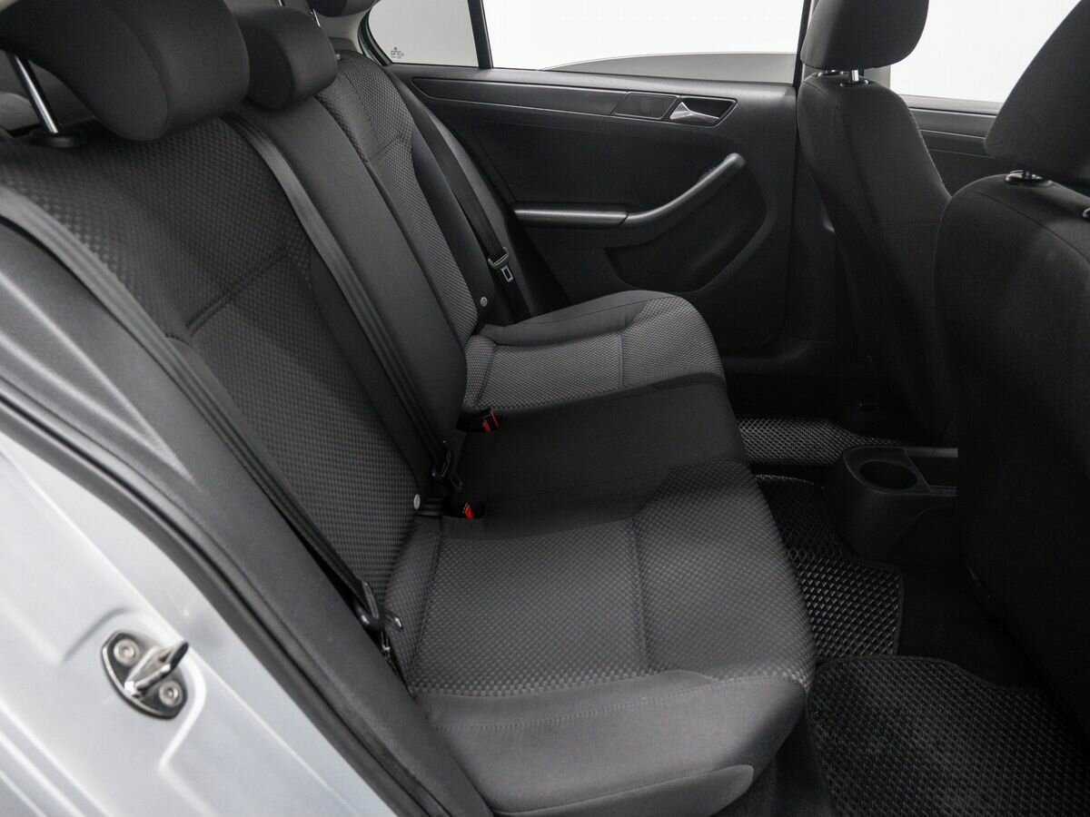 Купить Volkswagen Jetta, 2013, 229 226 км.. Фото: #9