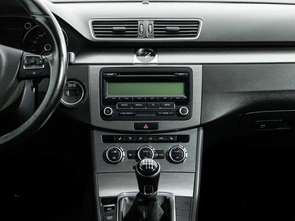 Купить Volkswagen Passat, 2013, 230 742 км.. Фото: #13