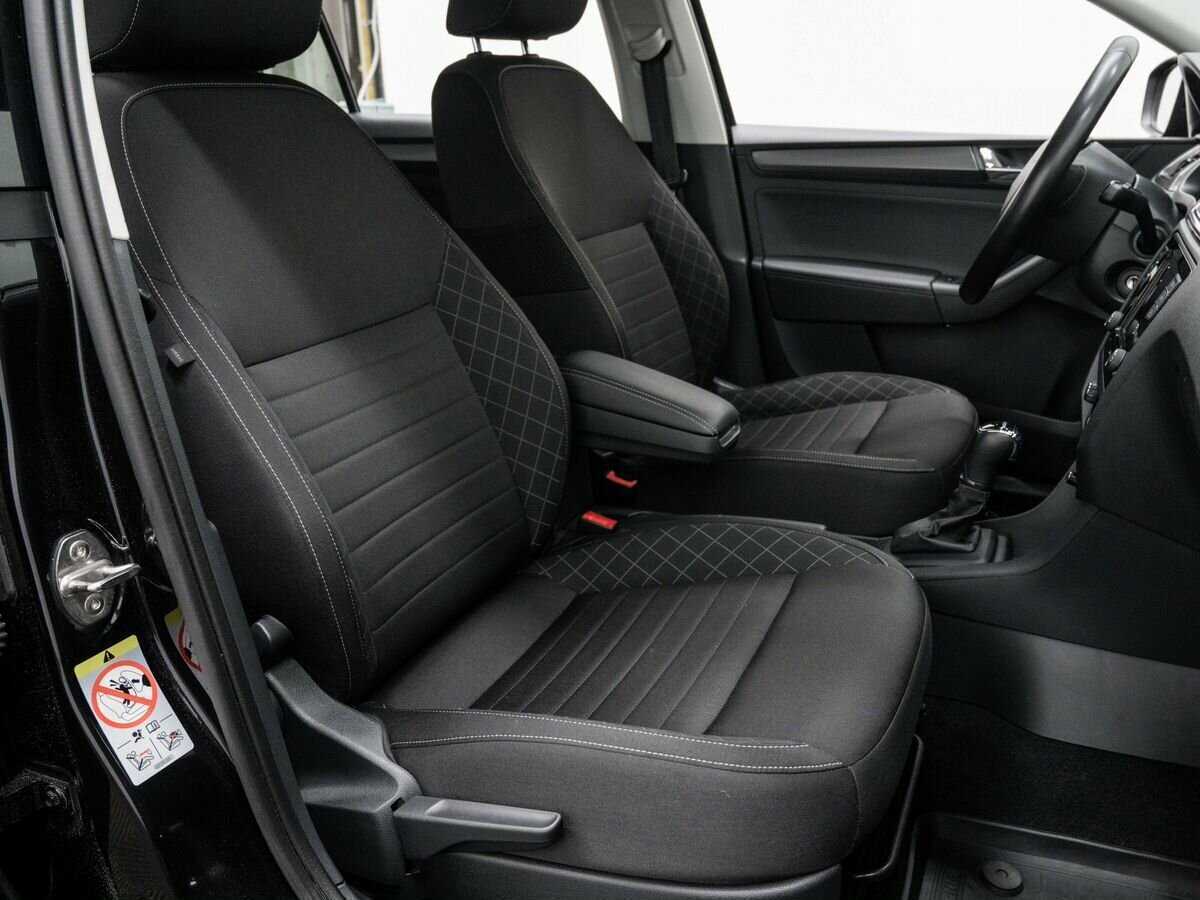 Купить Skoda Rapid, 2018, 87 000 км.. Фото: #6