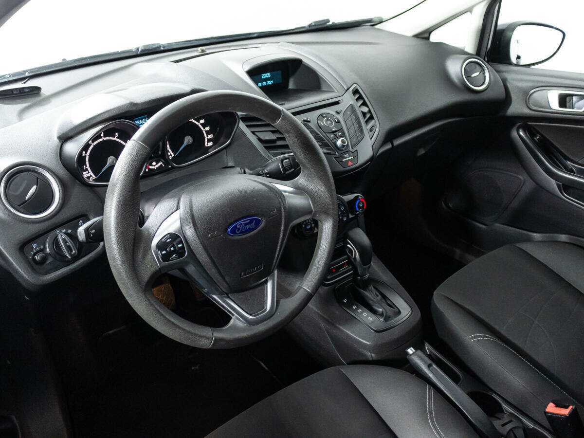 Купить Ford Fiesta, 2016, 90 699 км.. Фото: #10
