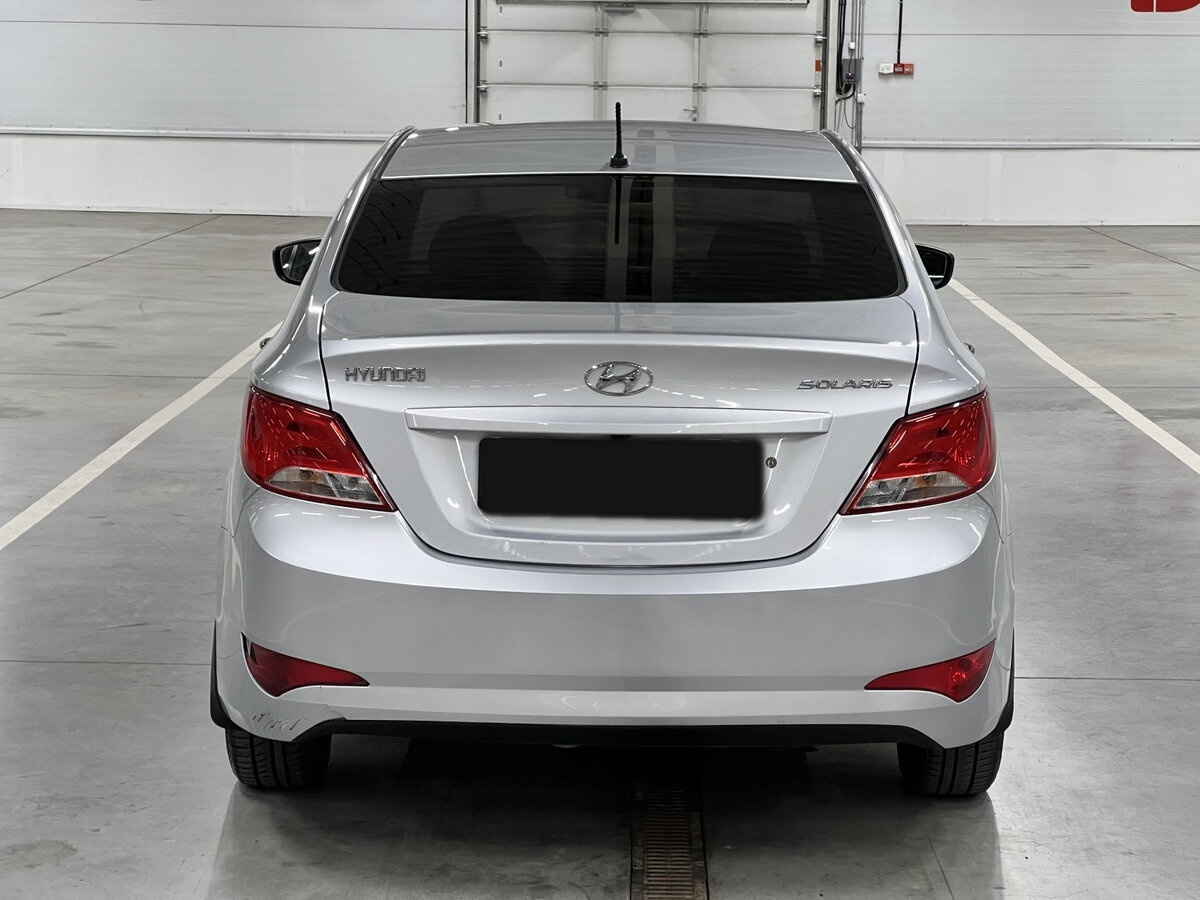 Купить Hyundai Solaris, 2015, 104 402 км.. Фото: #5