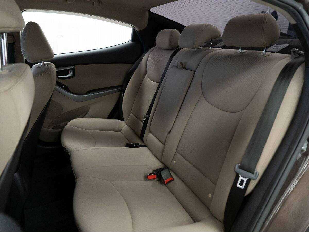Купить Hyundai Elantra, 2014, 79 550 км.. Фото: #6