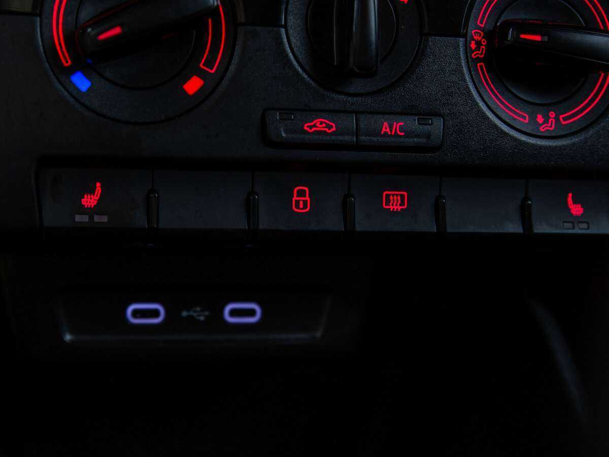 Купить Volkswagen Polo, 2020, 52 249 км.. Фото: #13