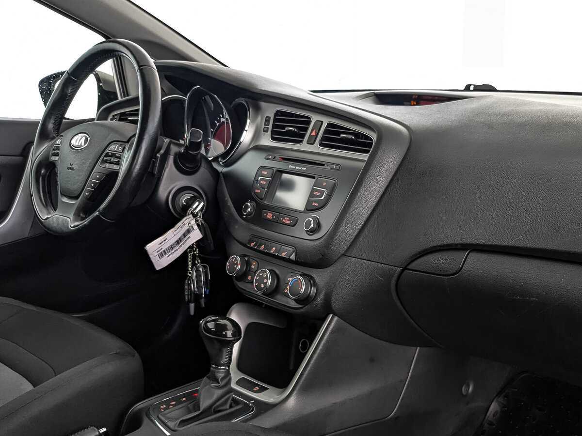 Купить Kia Ceed, 2014, 173 341 км.. Фото: #8