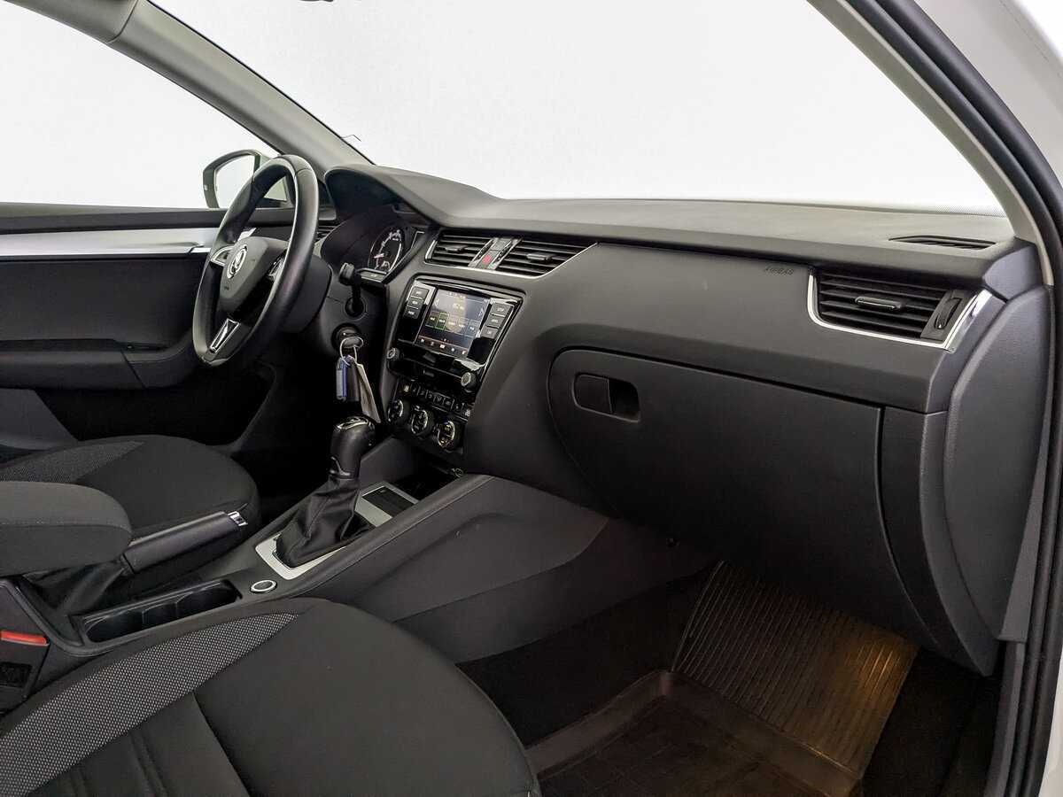 Купить Skoda Octavia, 2018, 56 162 км.. Фото: #10