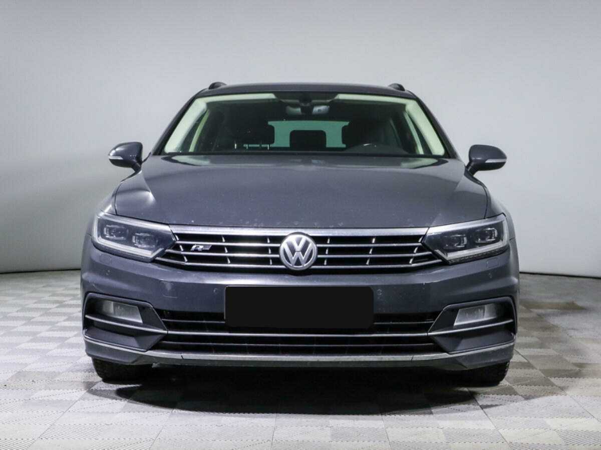 Купить Volkswagen Passat, 2017, 187 575 км.. Фото: #1