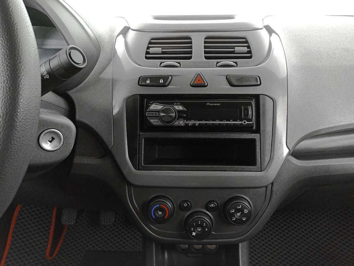 Купить Chevrolet Cobalt, 2014, 110 704 км.. Фото: #12