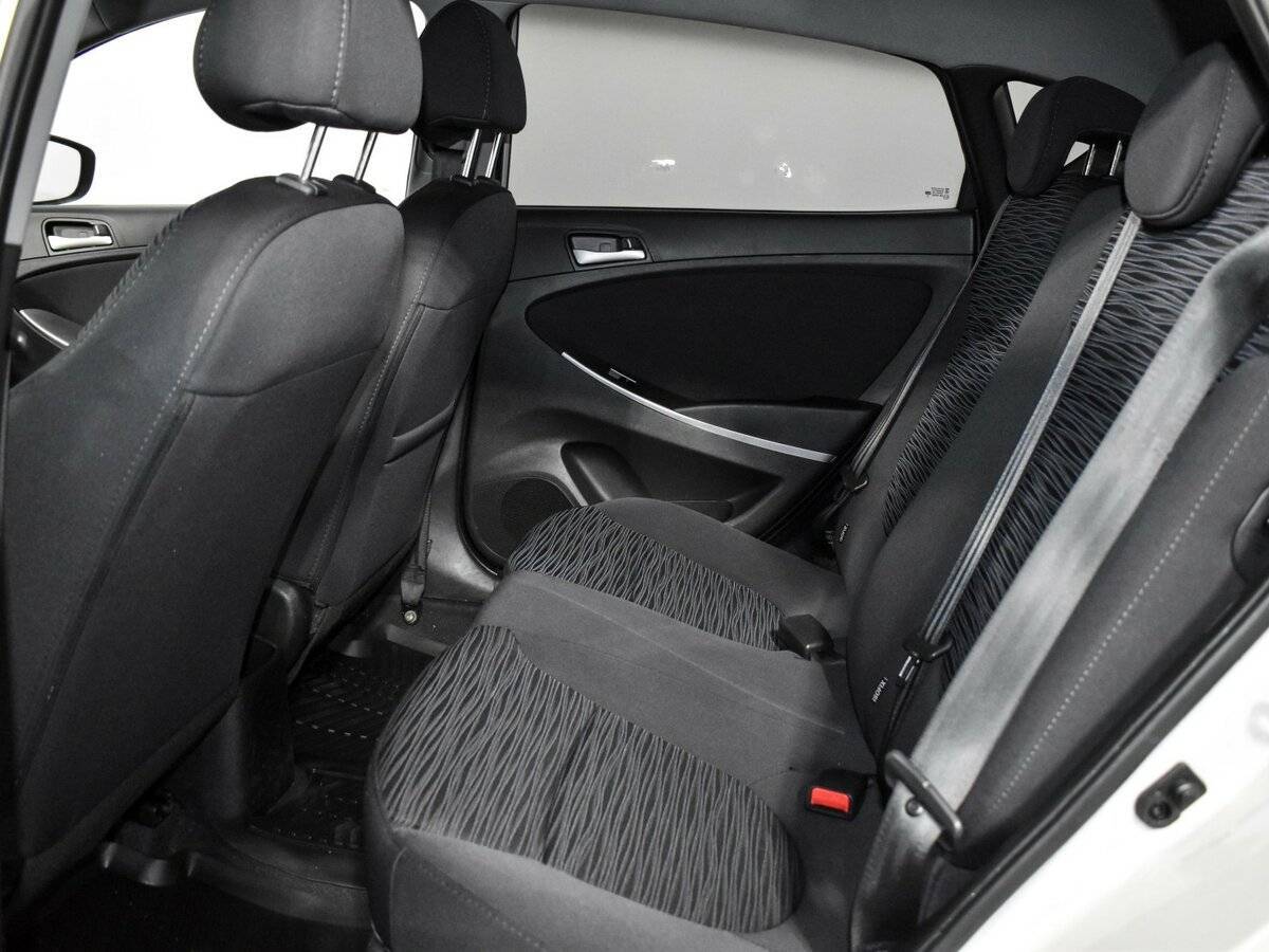 Купить Hyundai Solaris, 2015, 144 260 км.. Фото: #10