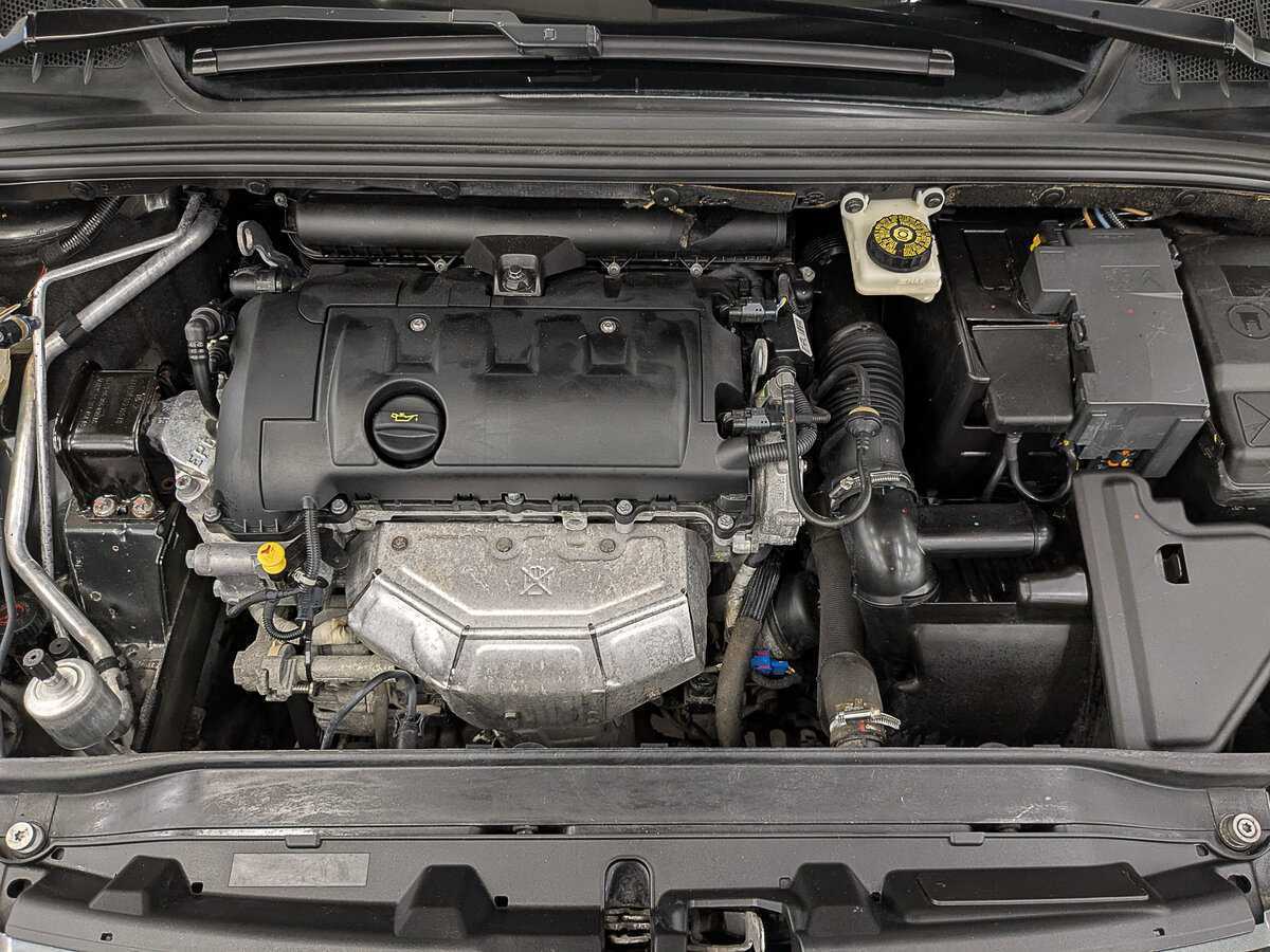 Купить Peugeot 308, 2012, 43 468 км.. Фото: #8