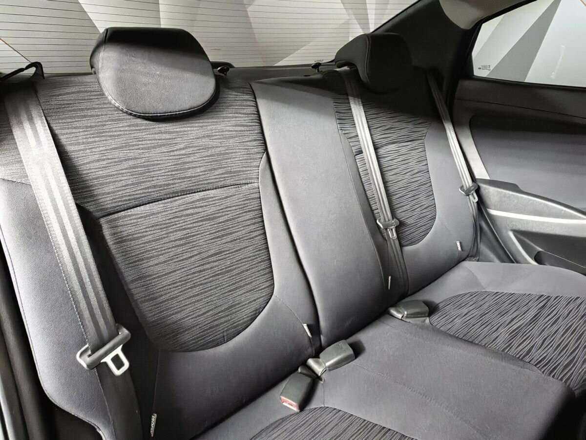 Купить Hyundai Solaris, 2016, 185 132 км.. Фото: #11